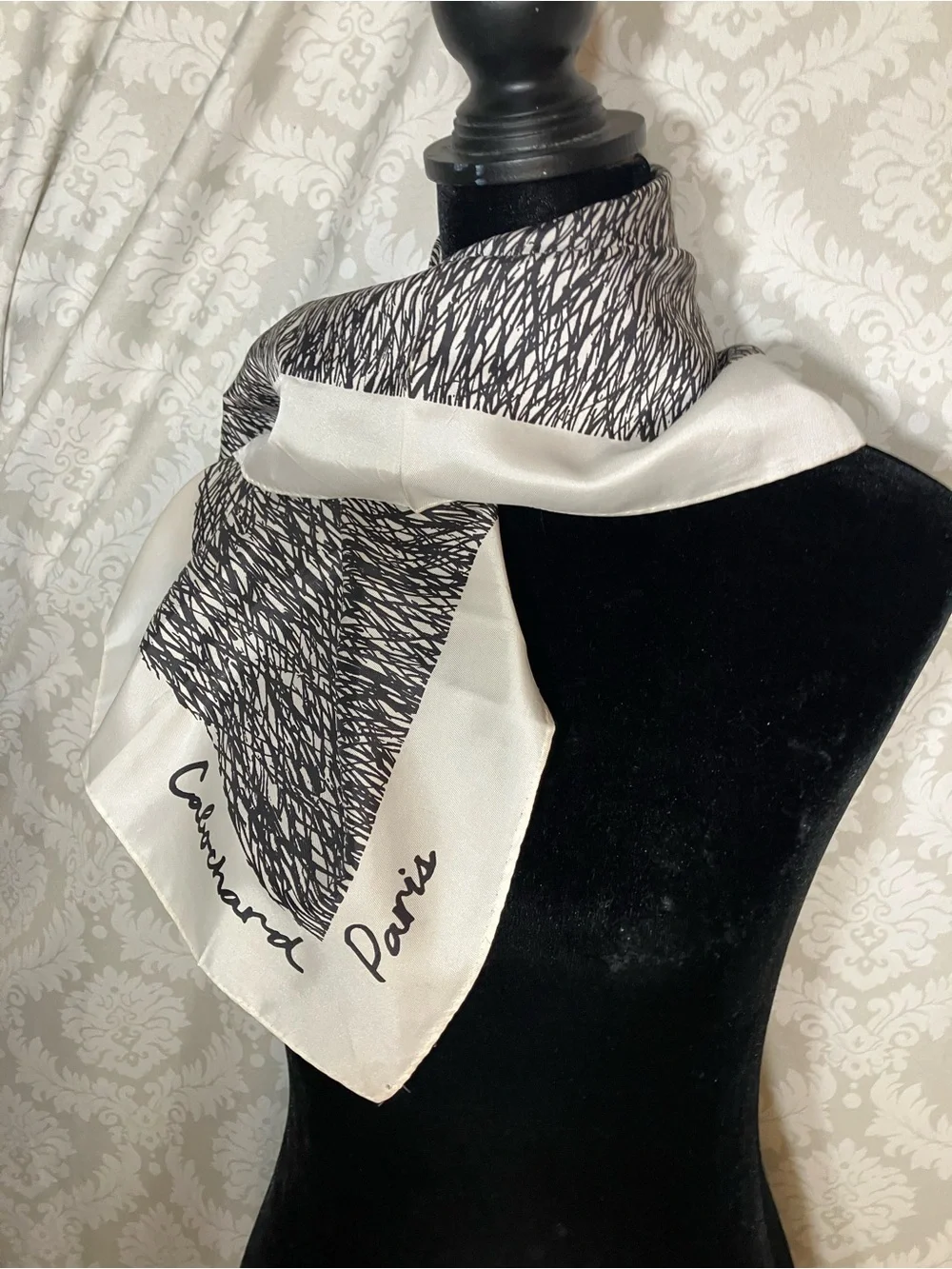 Vintage Cabochard Paris Patterned Scarf - Picture 6 of 9
